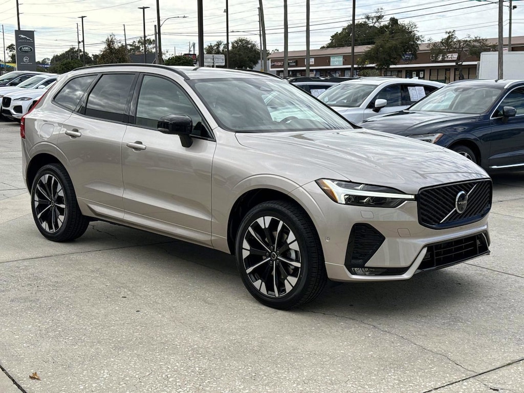 New 2026 Volvo XC60 B5 Plus SUV