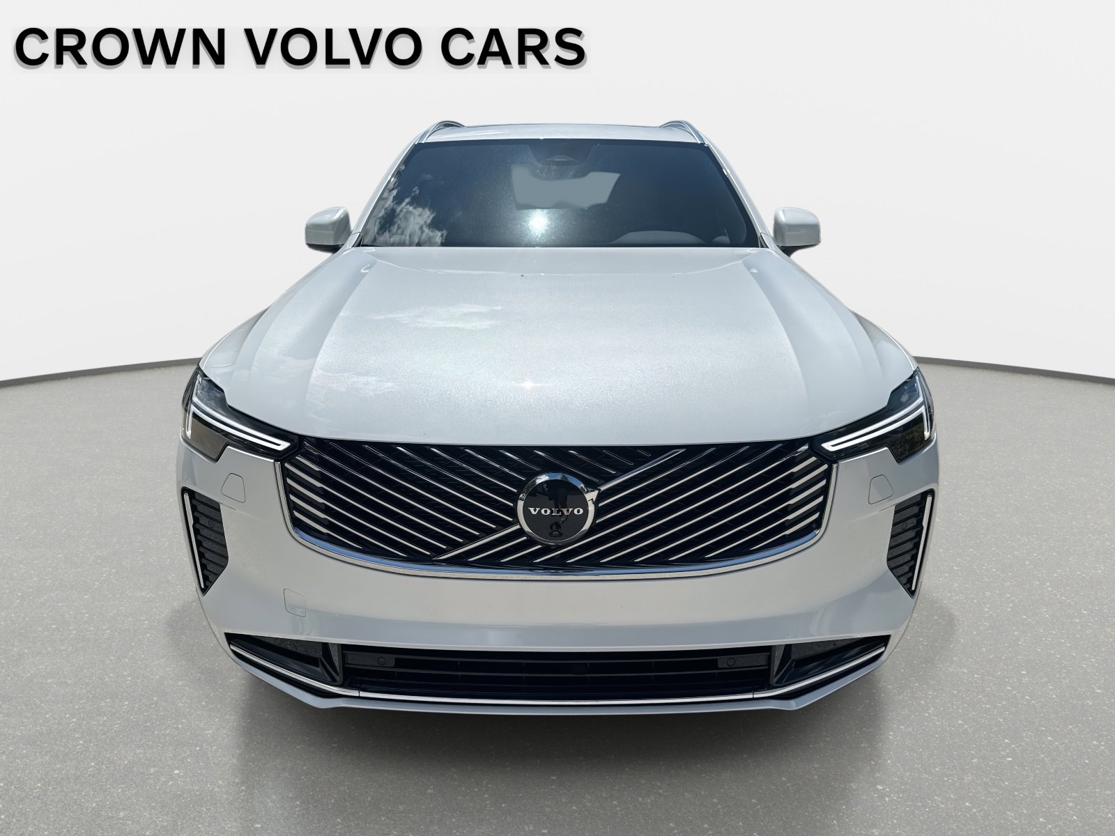 2026 Volvo XC90 Plus - Photo 8