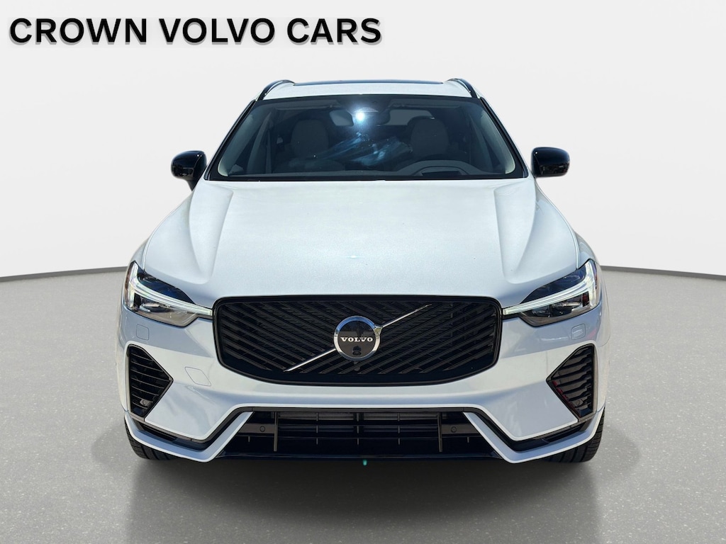 New 2026 Volvo XC60 plug-in hybrid T8 Ultra SUV