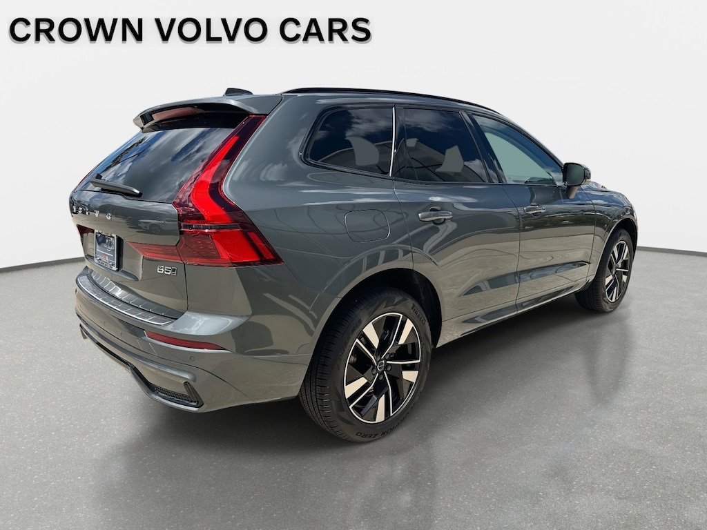New 2026 Volvo XC60 B5 Core SUV