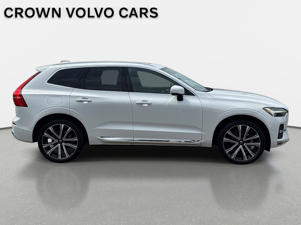 Used 2023 Volvo XC60 B5 FWD Ultimate Bright SUV