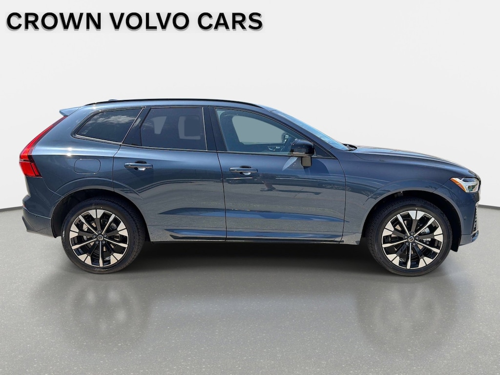 New 2026 Volvo XC60 B5 Plus SUV
