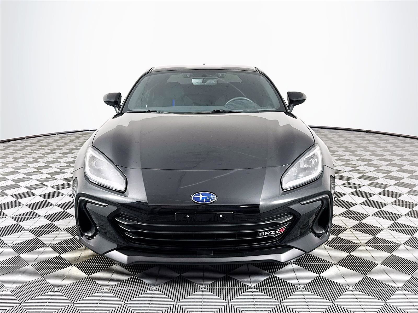 2025 Subaru BRZ tS photo 2