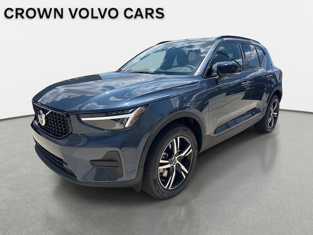 2026 Volvo XC40 B5 Core AWD SUV