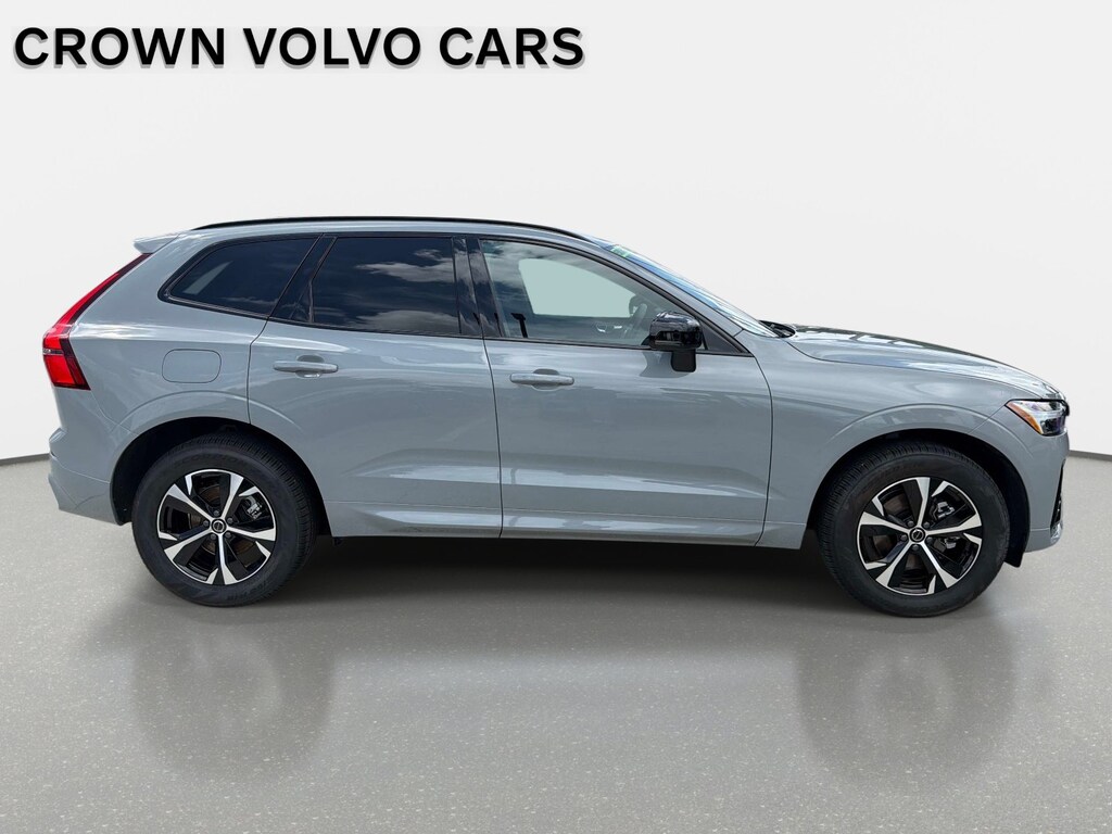 New 2026 Volvo XC60 B5 Core SUV