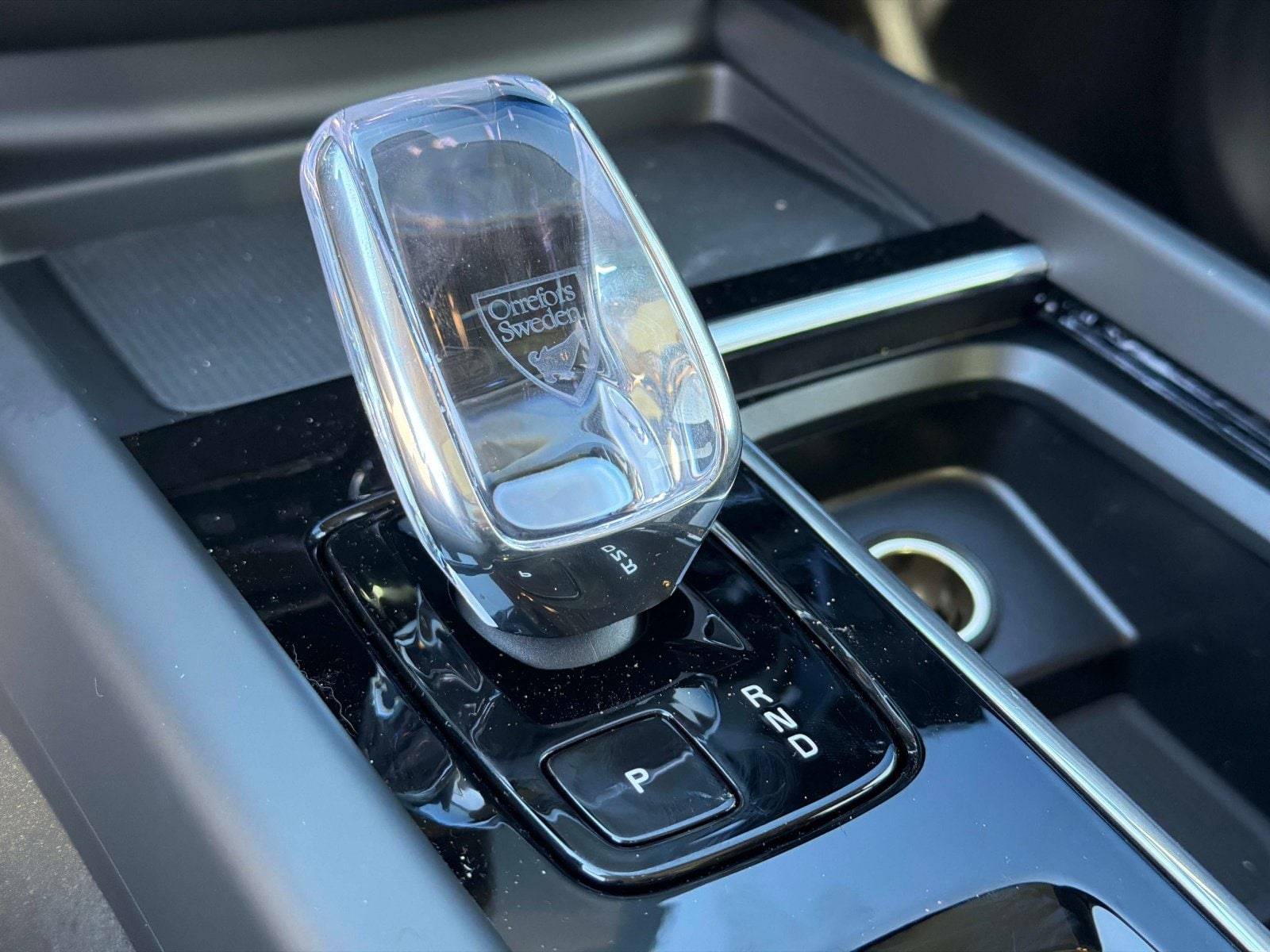 2026 Volvo XC60 Plus - Photo 24