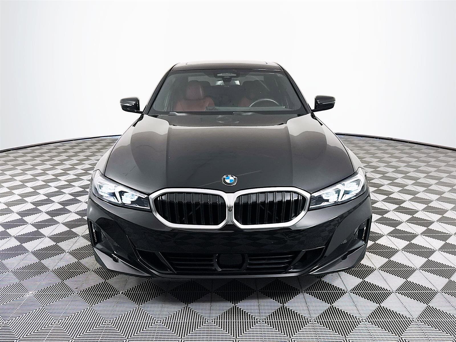 2024 Bmw 330i 3-Series photo 2