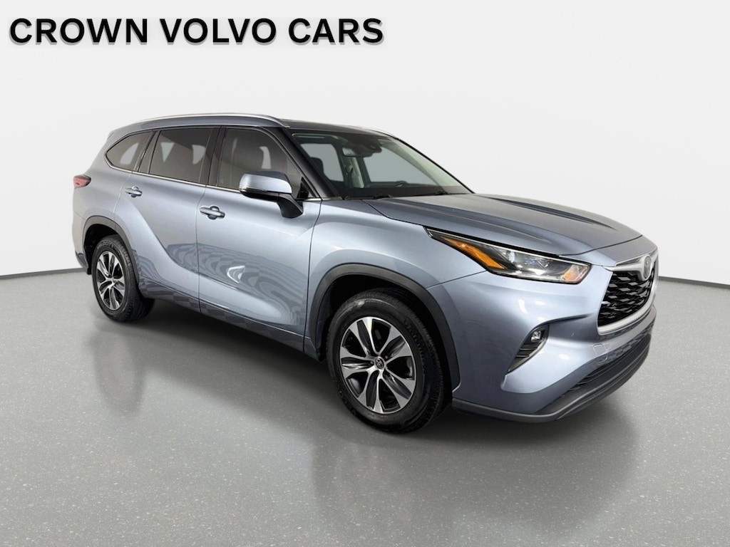 Used 2021 Toyota Highlander XLE SUV