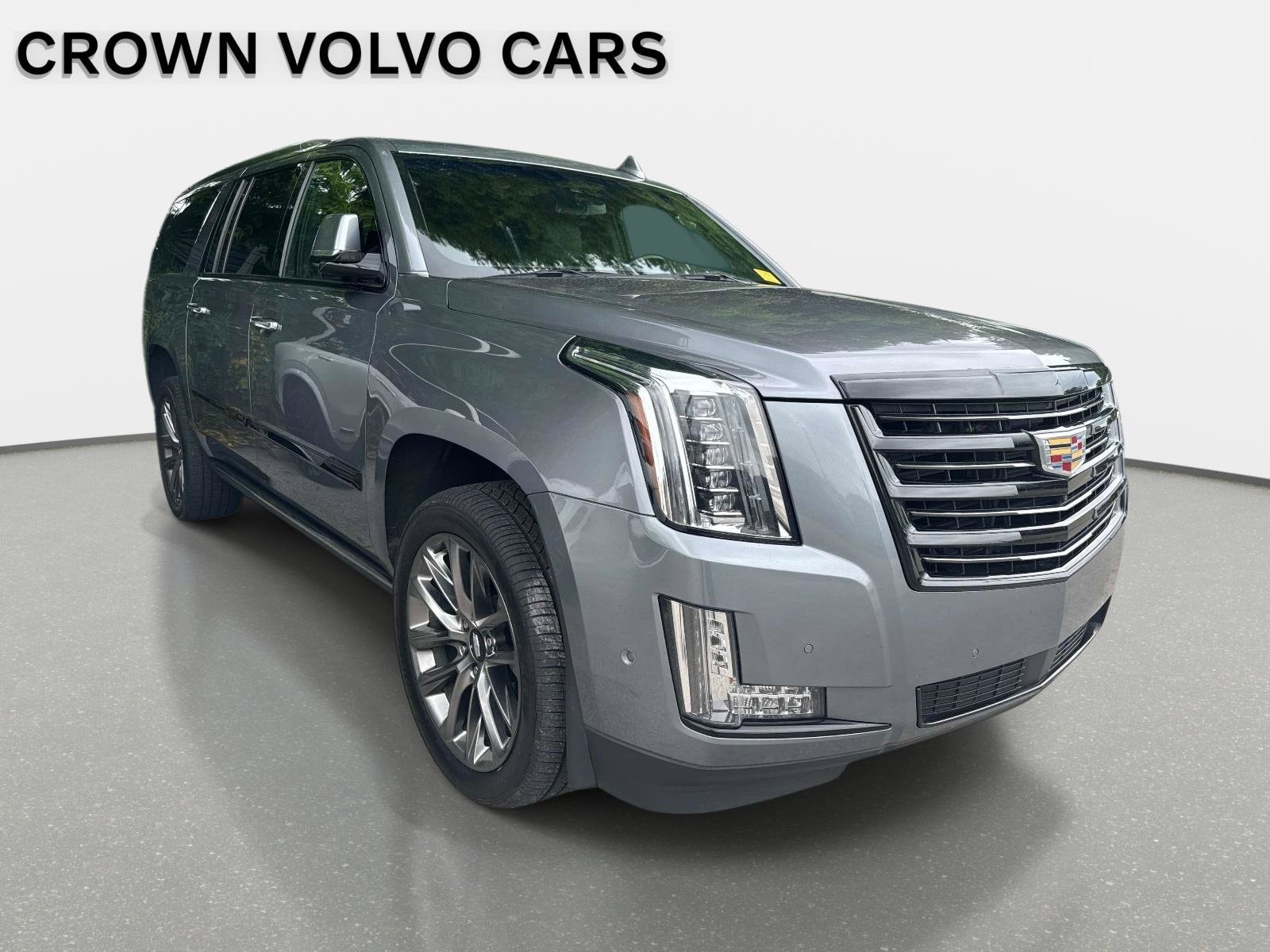 2020 Cadillac Escalade ESV AWD Platinum's photo