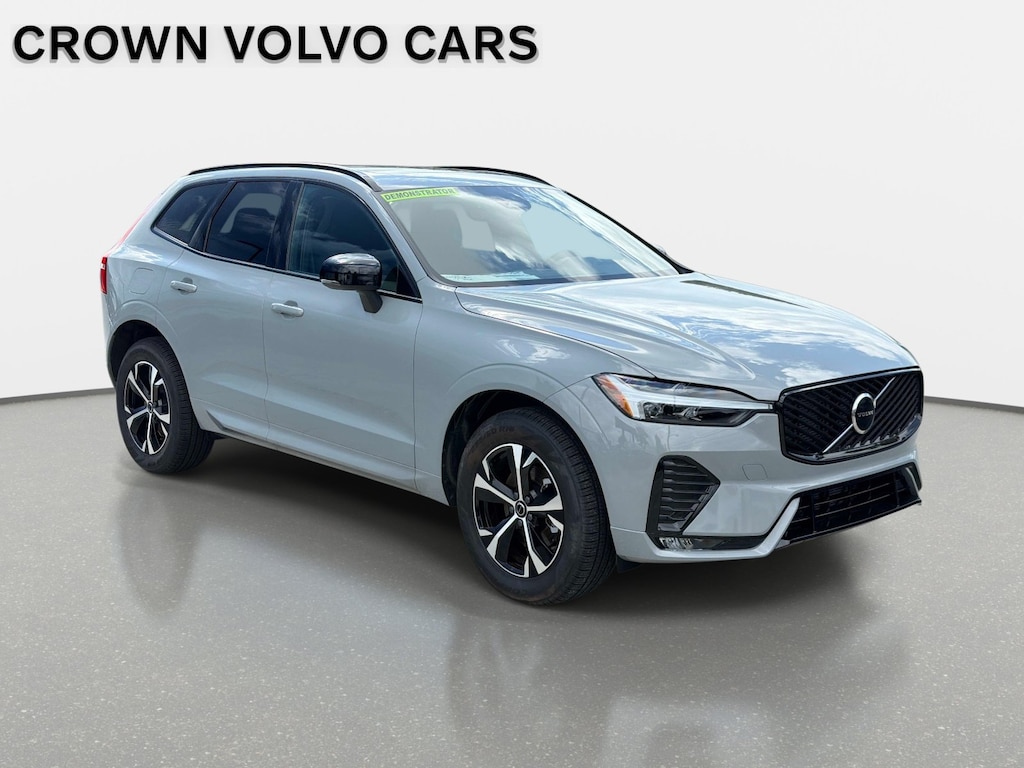 New 2026 Volvo XC60 B5 Core SUV