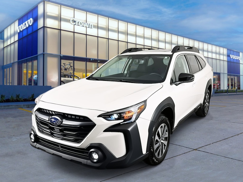 Used 2025 Subaru Outback Premium SUV