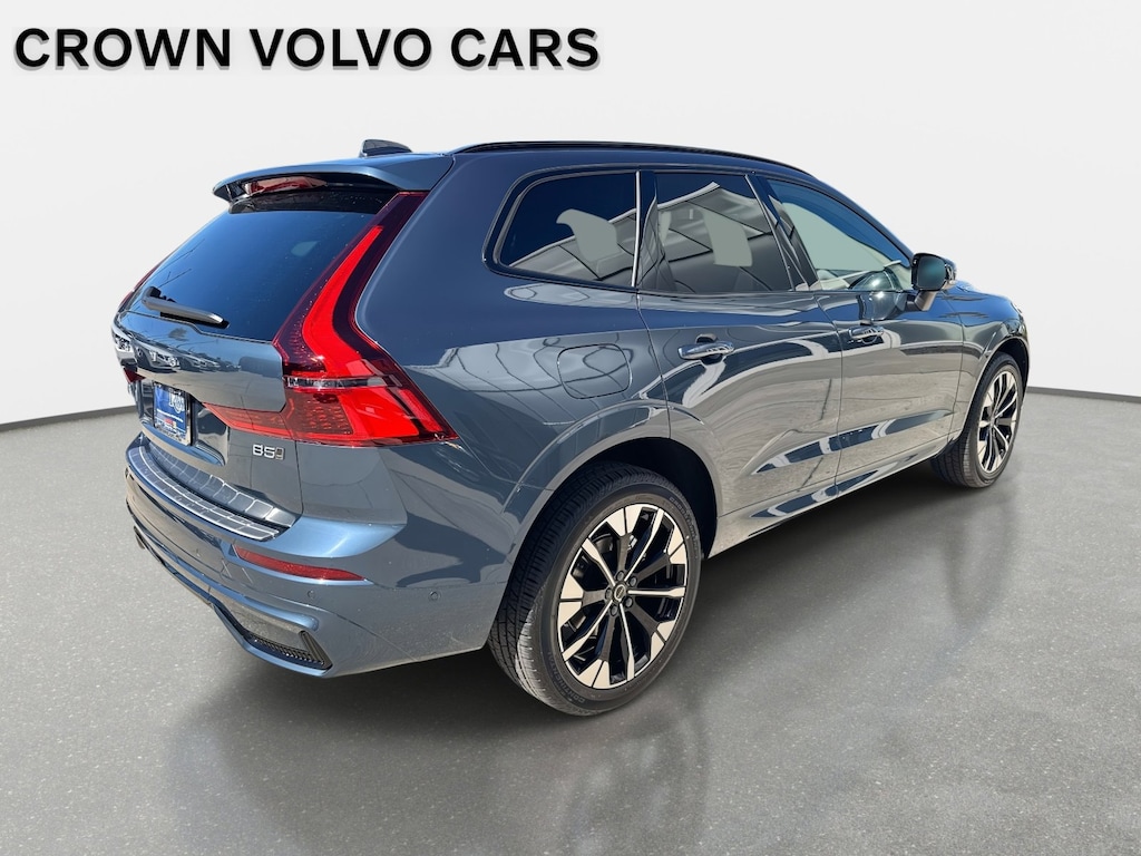 New 2026 Volvo XC60 B5 Plus SUV