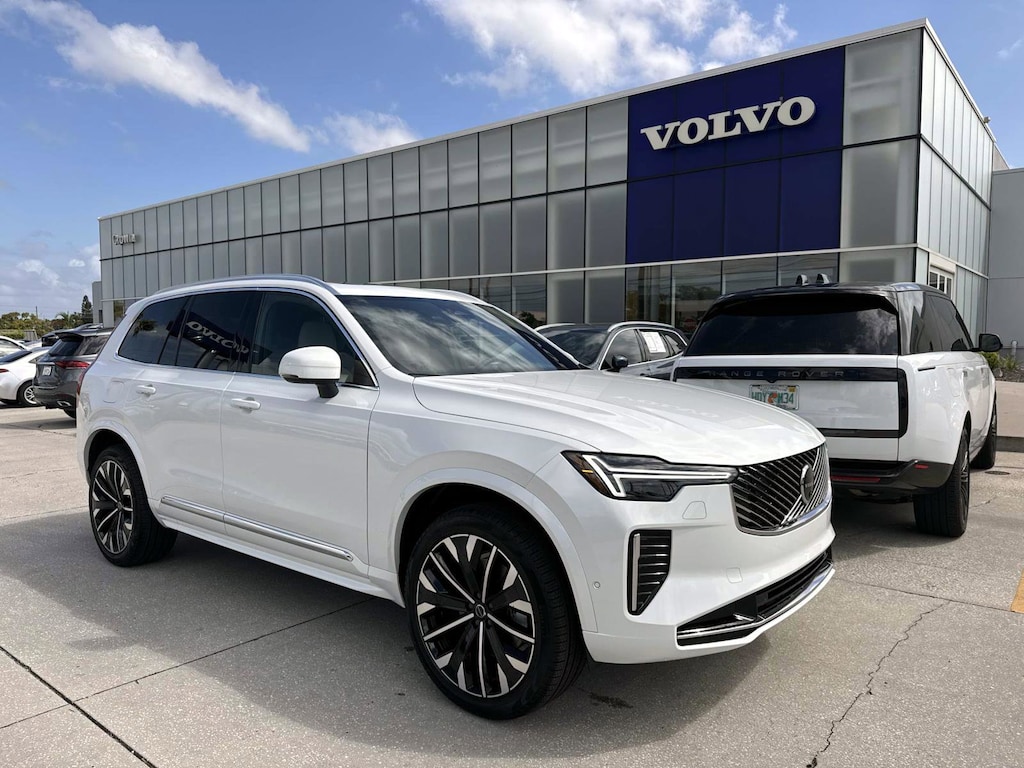 New 2026 Volvo XC90 B6 Plus 7-Seater SUV