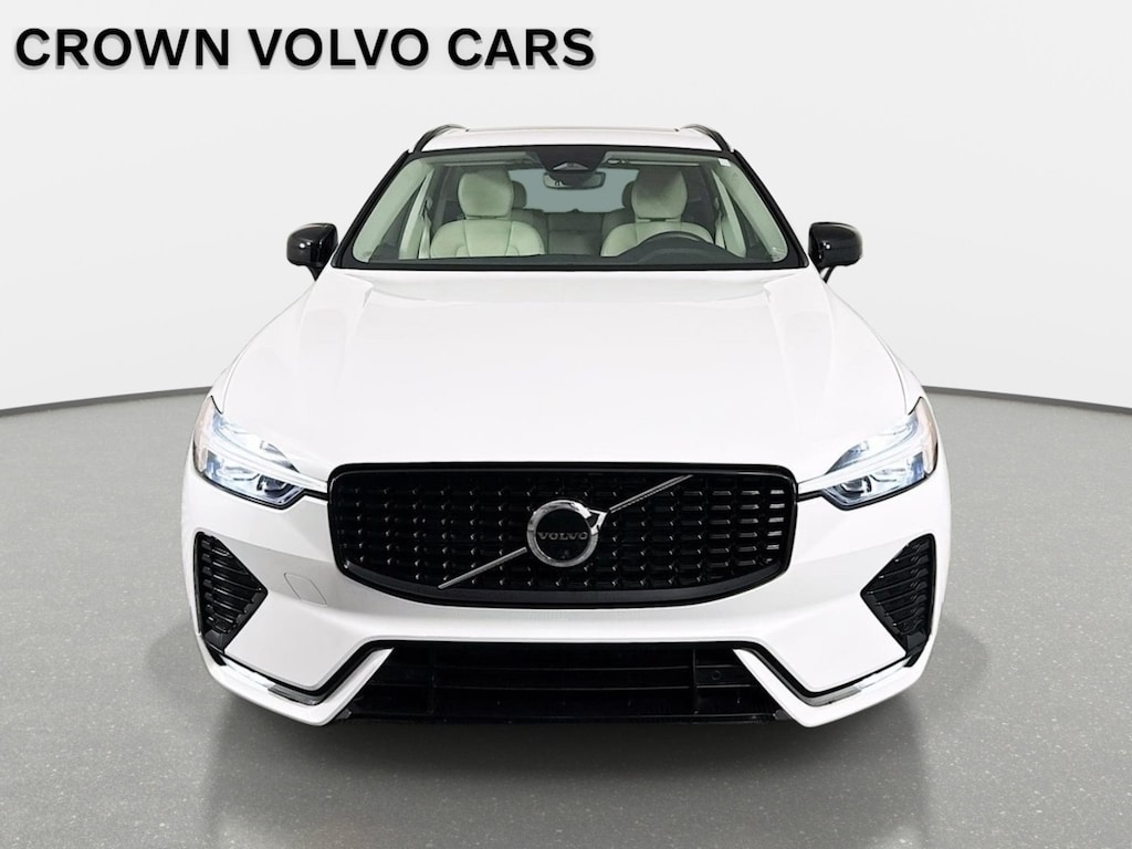 Used 2023 Volvo XC60 B5 FWD Plus Dark SUV