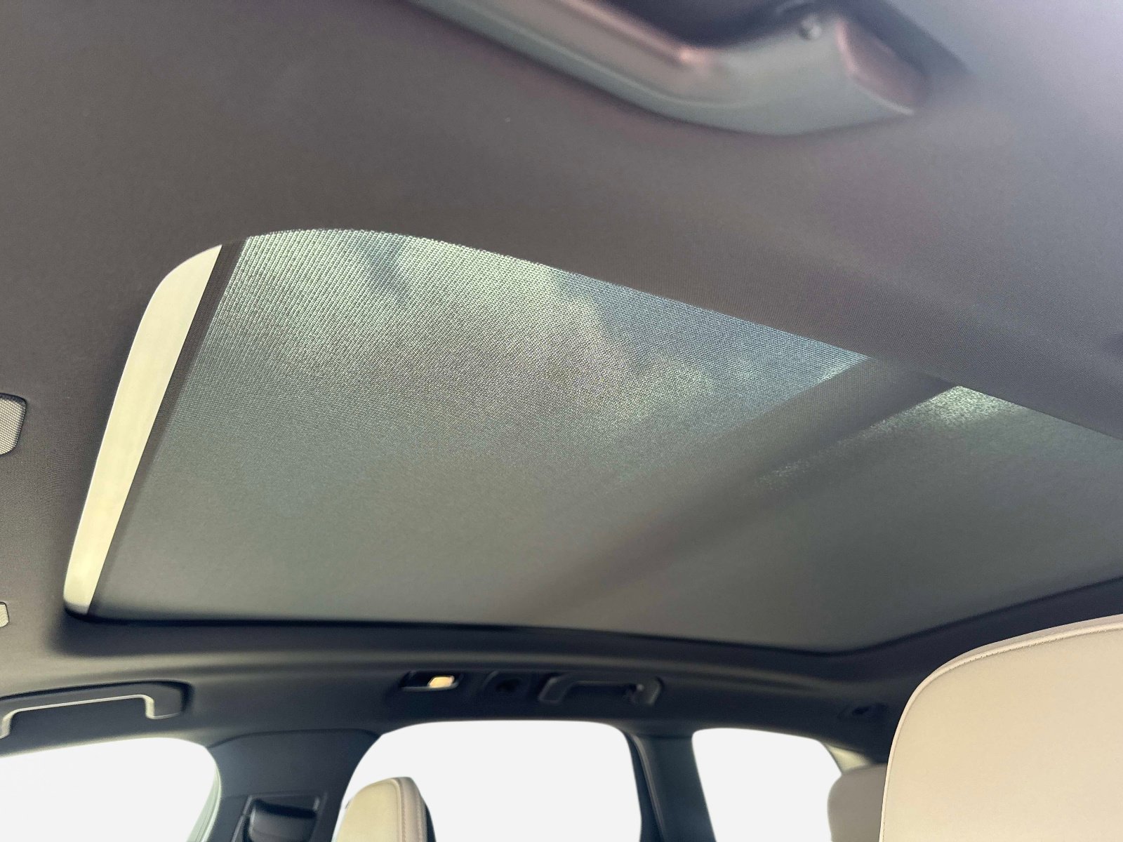 2026 Volvo XC60 Plus - Photo 20