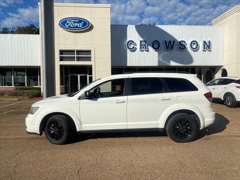 Used 2020 Dodge Journey SE with VIN 3C4PDCAB6LT265257 for sale in Louisville, MS