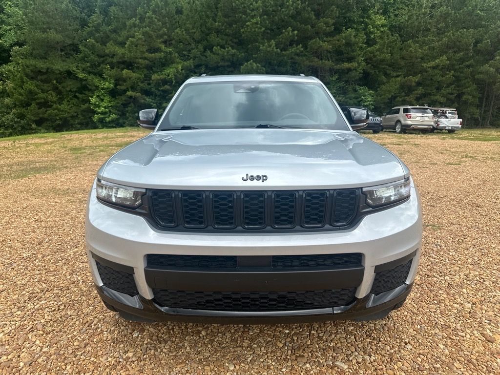 Used 2023 Jeep Grand Cherokee L Altitude with VIN 1C4RJKAG6P8828769 for sale in Louisville, MS
