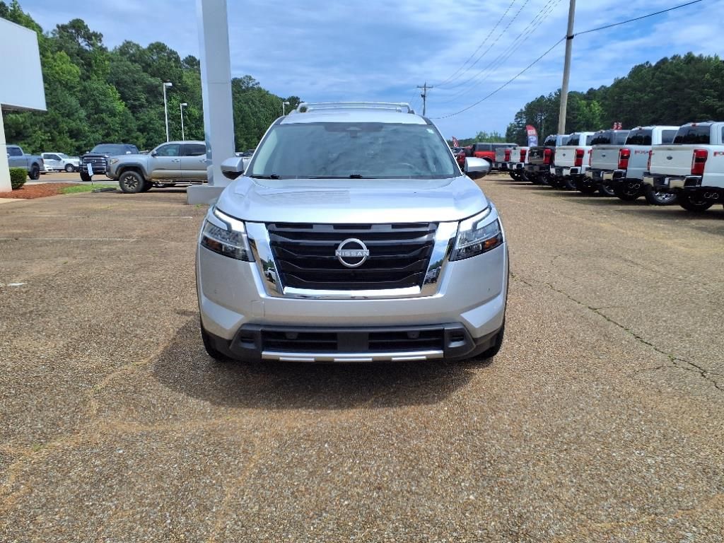 2024 Nissan Pathfinder SL - Photo 3