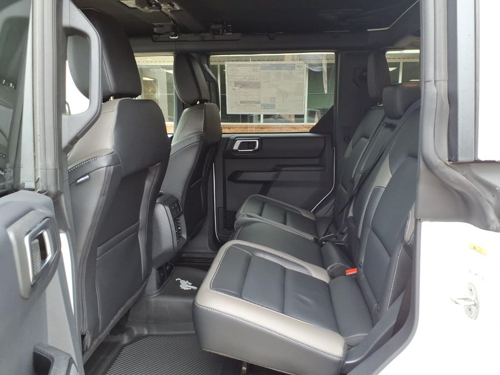 2025 Ford Bronco 4-Door Outer Banks - Photo 18