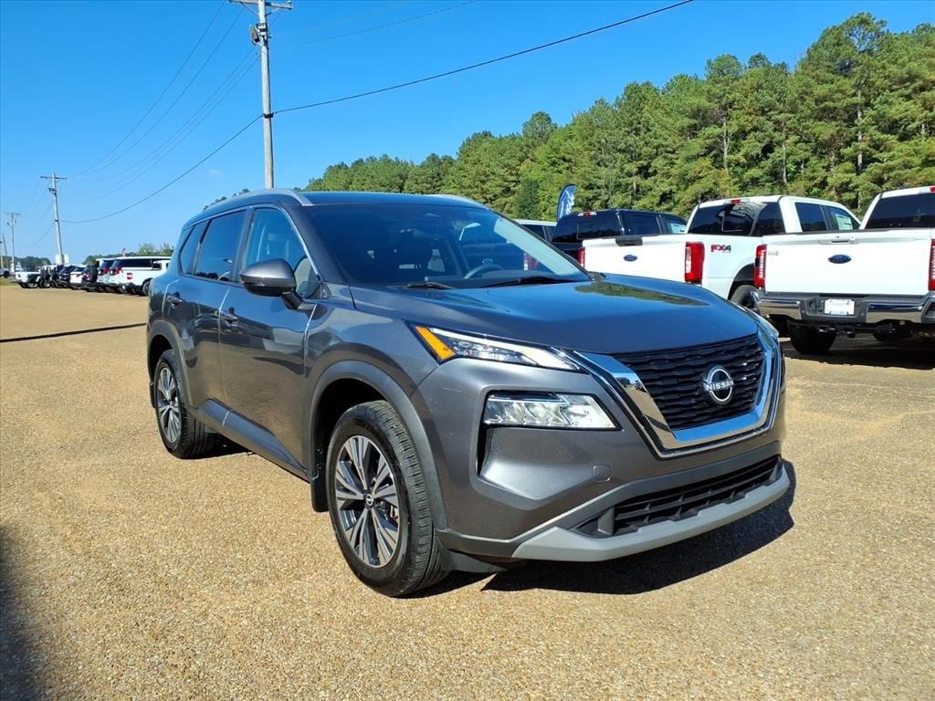 Used 2022 Nissan Rogue SV SUV