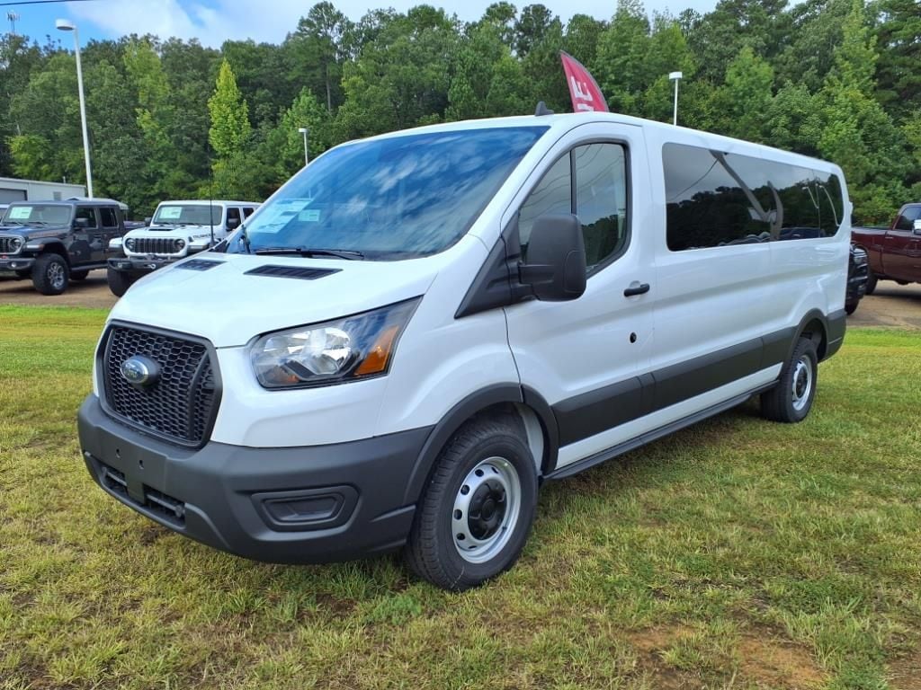 2025 Ford Transit Passenger Van XL's photo