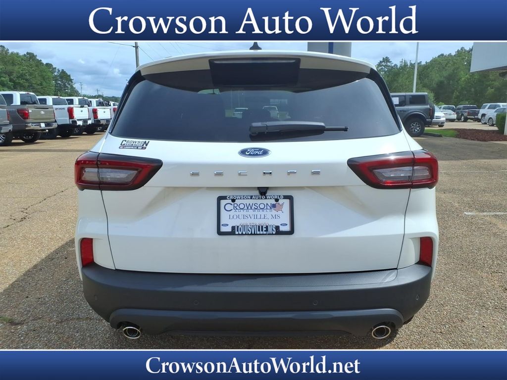 2026 Ford Escape ST-Line - Photo 7