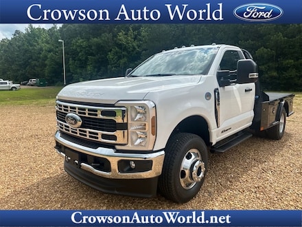 2025 Ford F-350 XLT Standard Cab