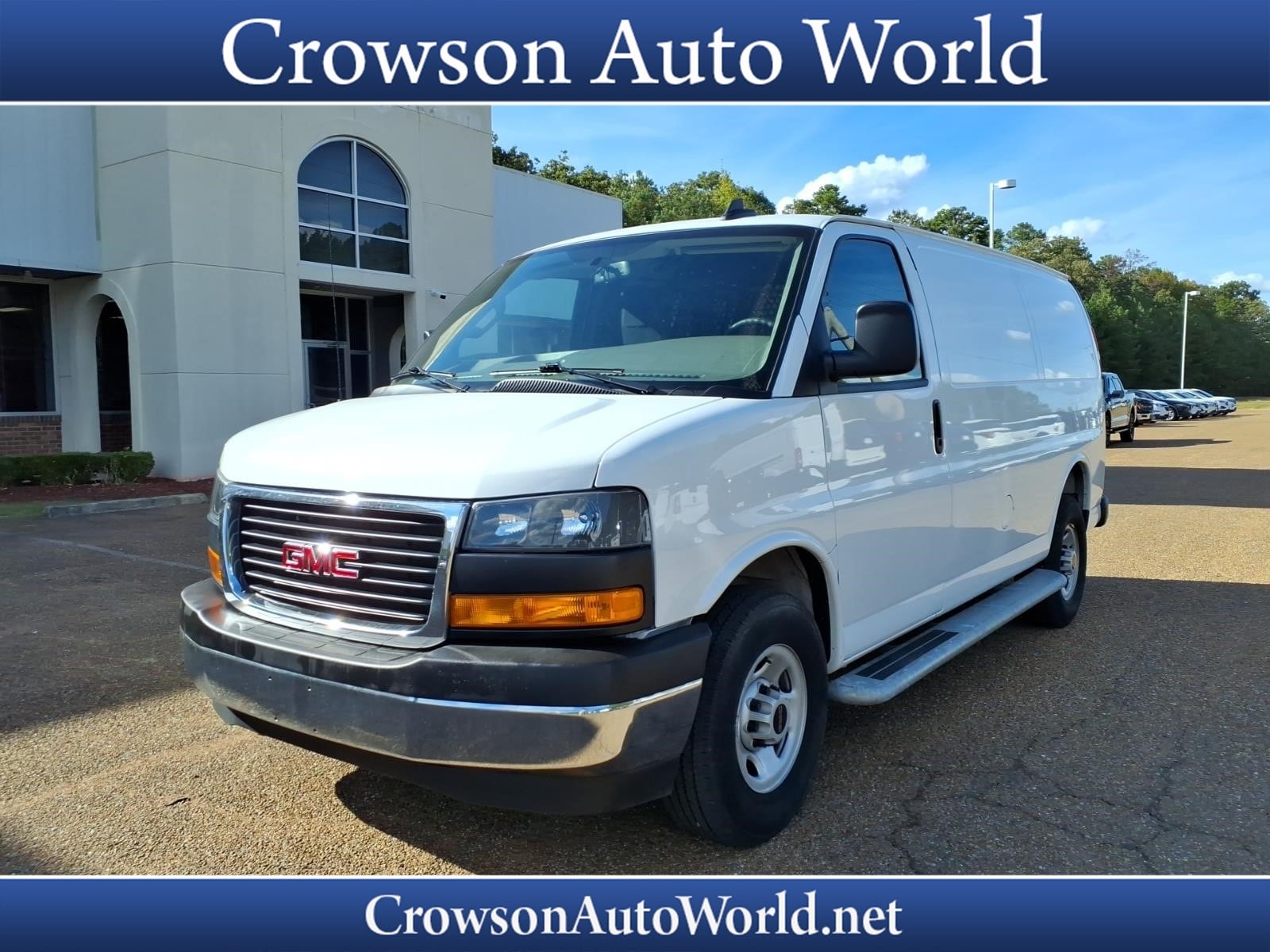 2025 GMC Savana Cargo Van