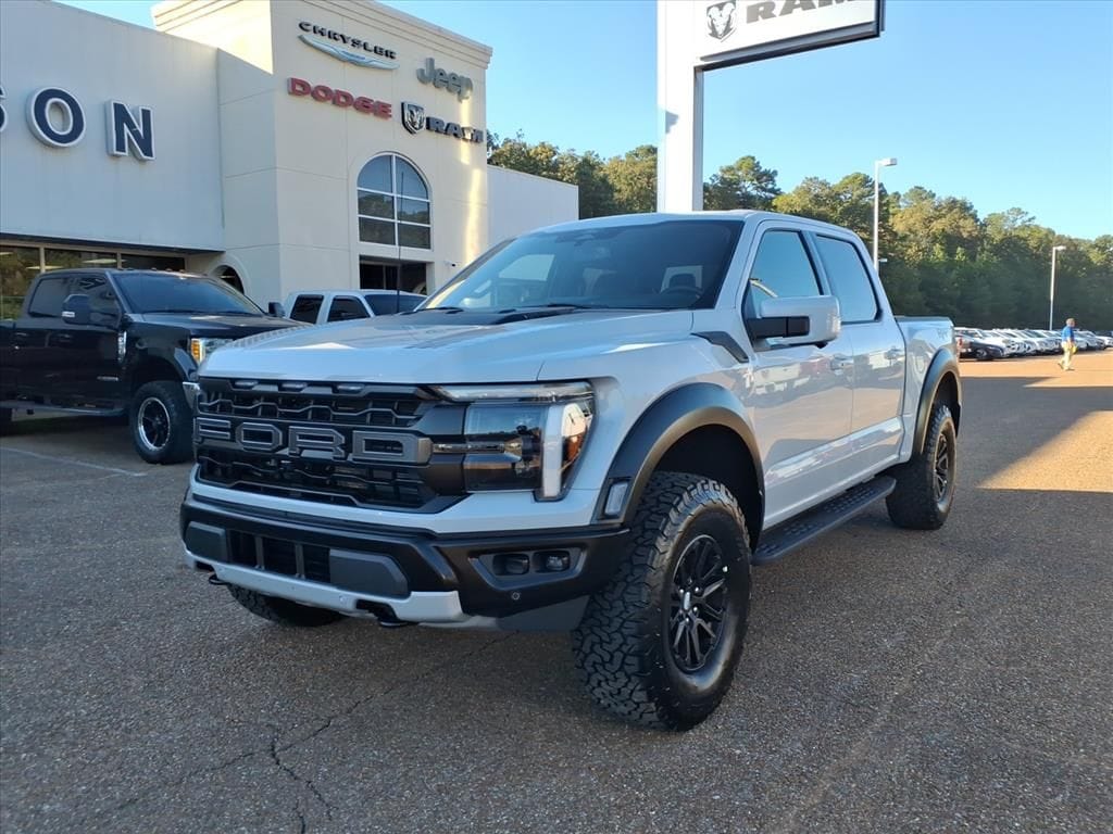 New 2025 Ford F-150 Raptor Crew Cab