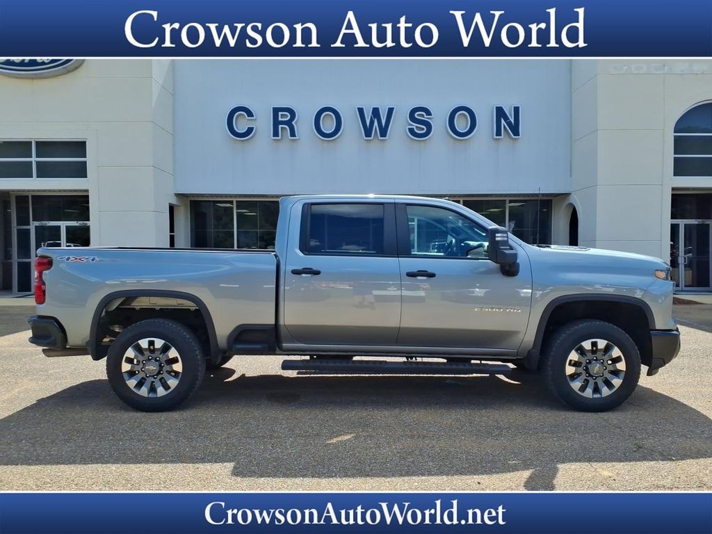Used 2024 Chevrolet Silverado Custom Crew Cab