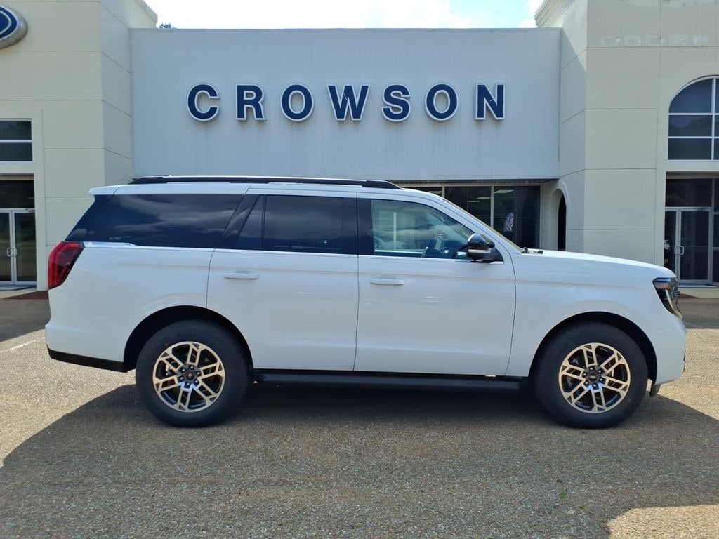 New 2026 Ford Expedition Active Sport Utility
