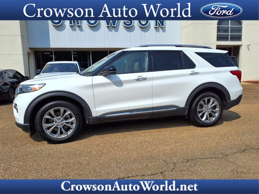 2022 Ford Explorer