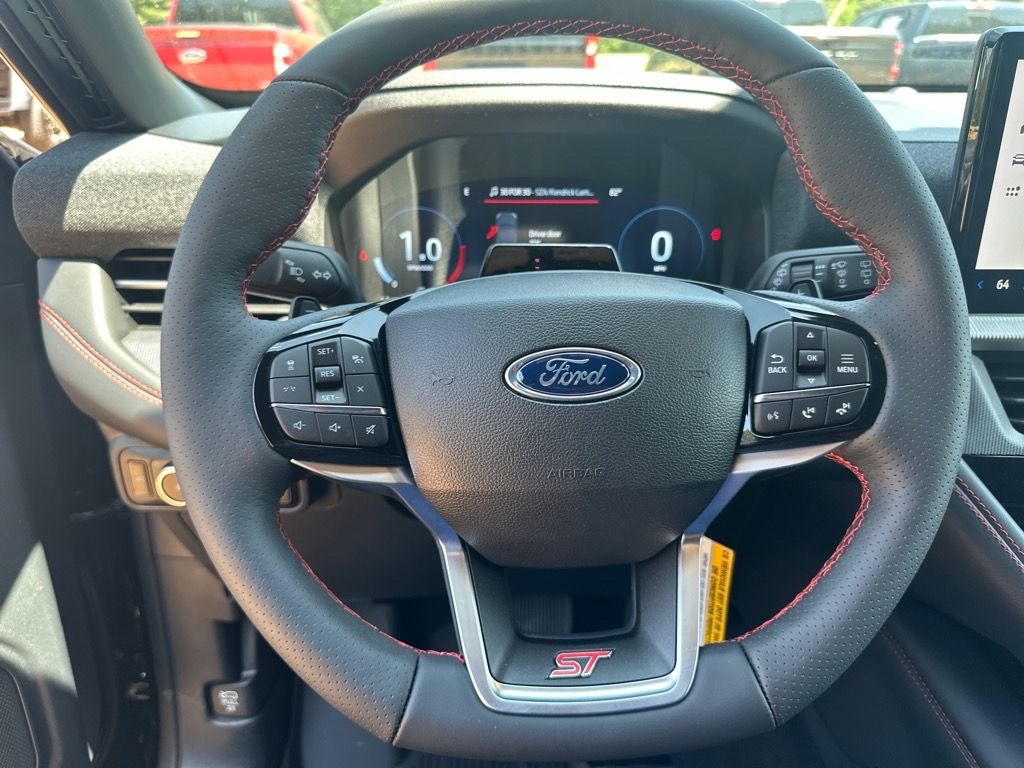 2025 Ford Explorer ST - Photo 11