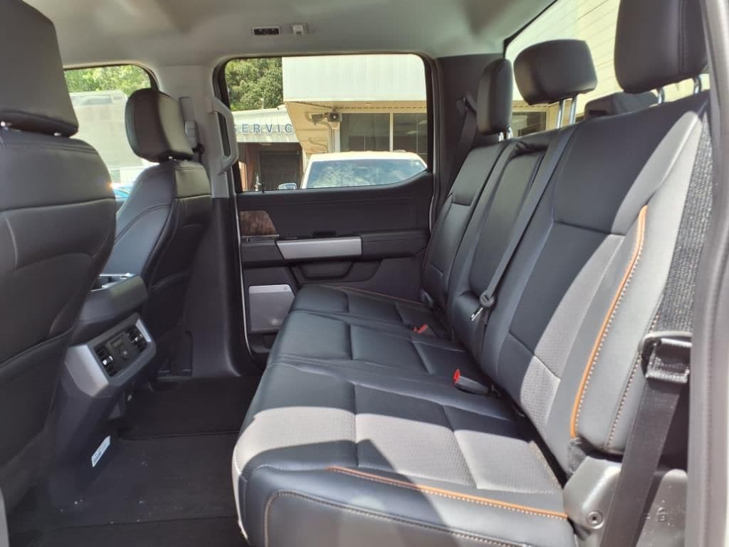 2026 Ford F-350 Super Duty Lariat - Photo 20