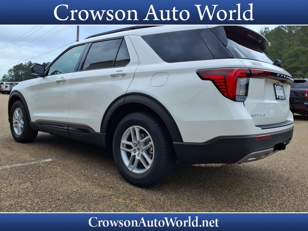 New 2026 Ford Explorer Active Wagon