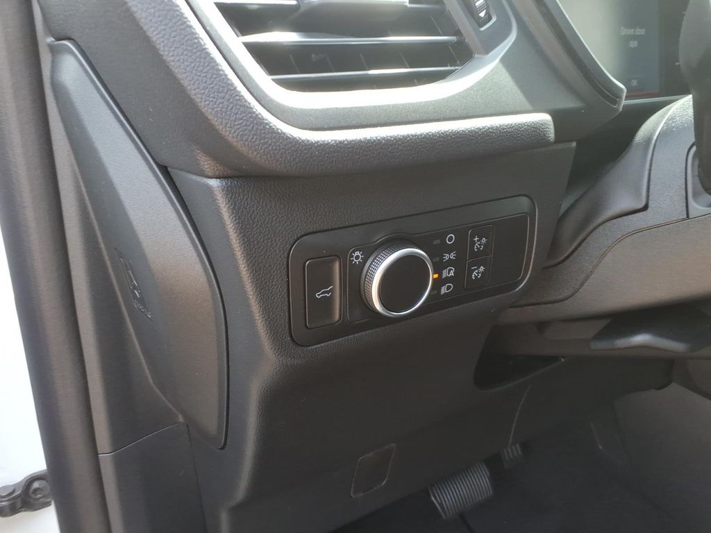 2026 Ford Escape ST-Line - Photo 11