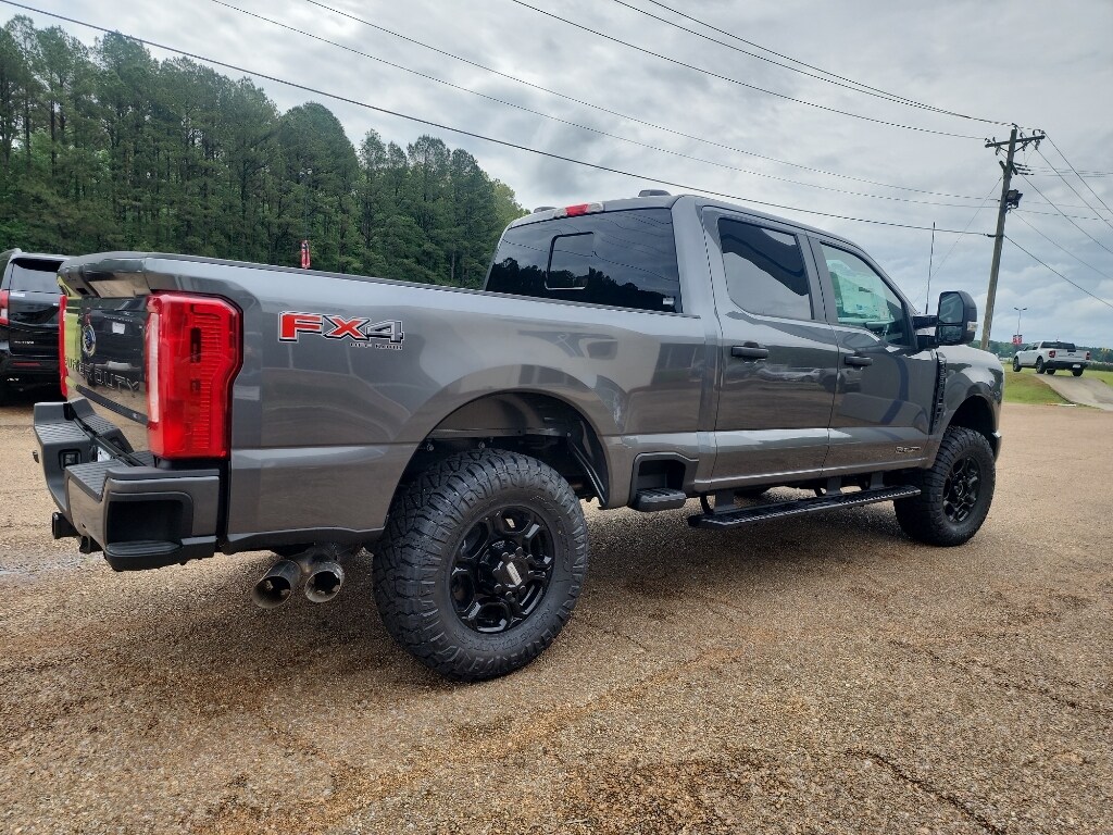 New 2026 Ford F-250 XL Crew Cab