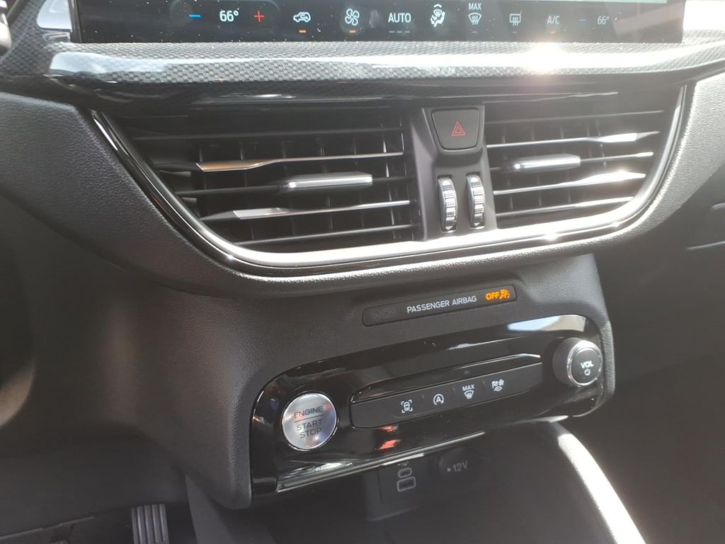 2026 Ford Escape ST-Line - Photo 15