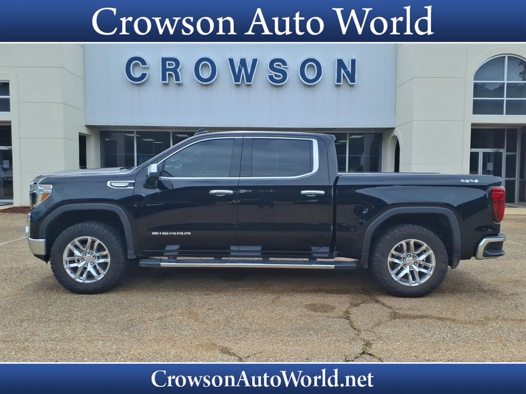 2020 GMC Sierra 4WD Crew Cab Short Box SLT's photo