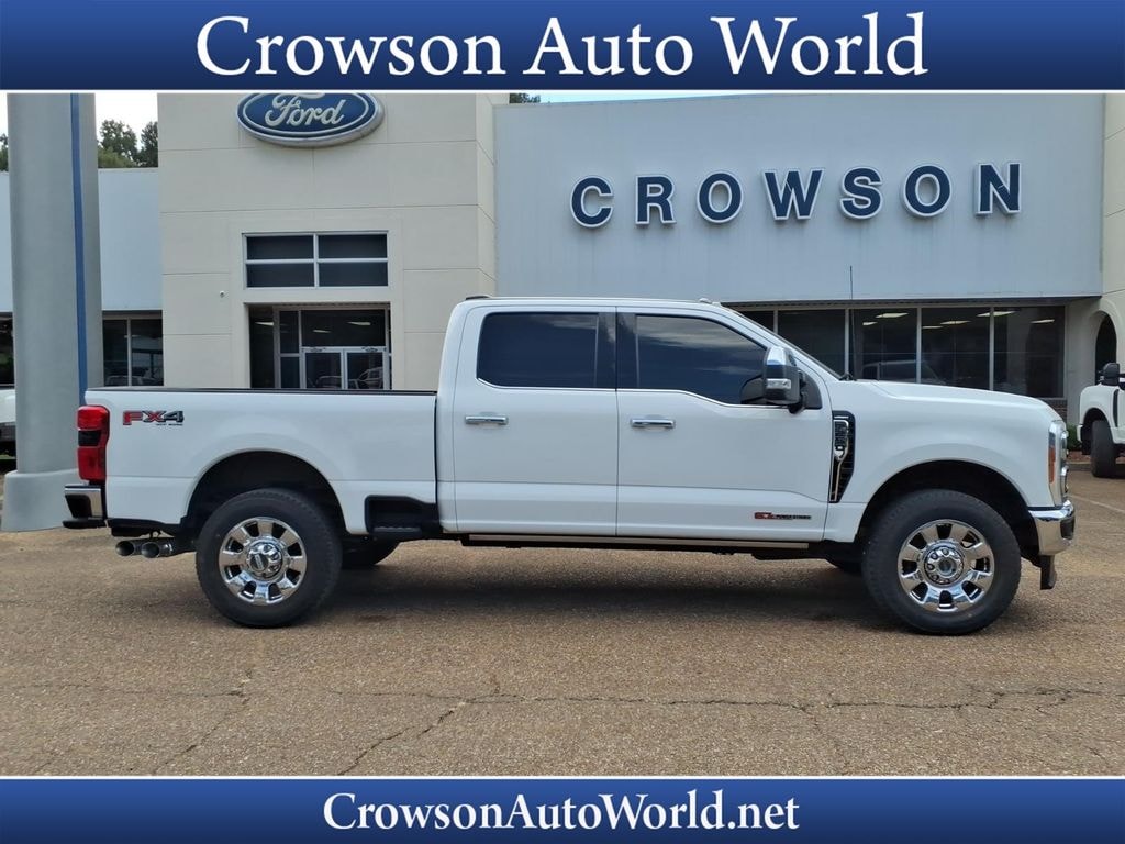 Used 2023 Ford F-250 Lariat Crew Cab
