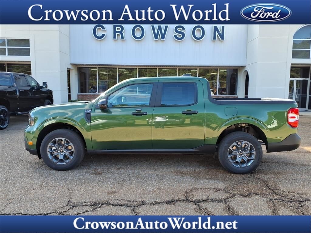 New 2025 Ford Maverick XLT SuperCrew