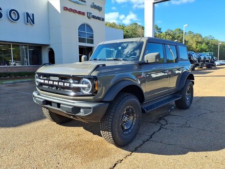 2025 Ford Bronco Outer Banks Sport Utility