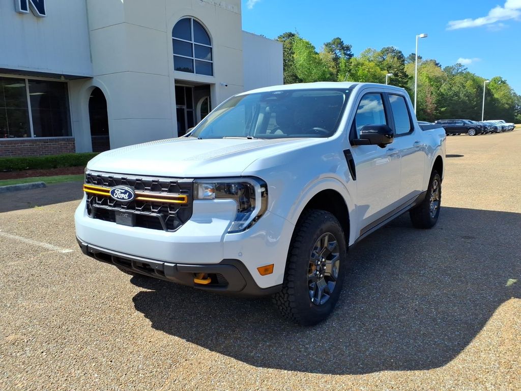 2026 Ford Maverick Tremor 4WD's photo