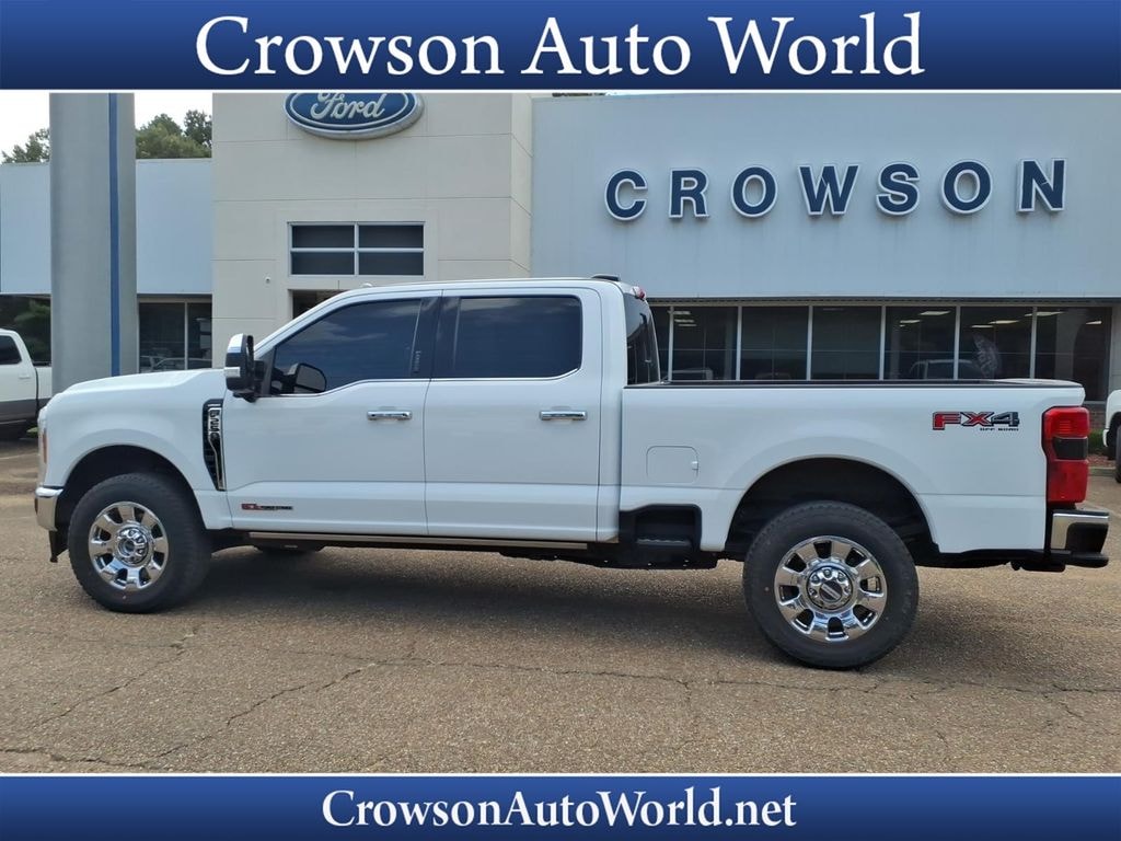 Used 2023 Ford F-250 Lariat Crew Cab