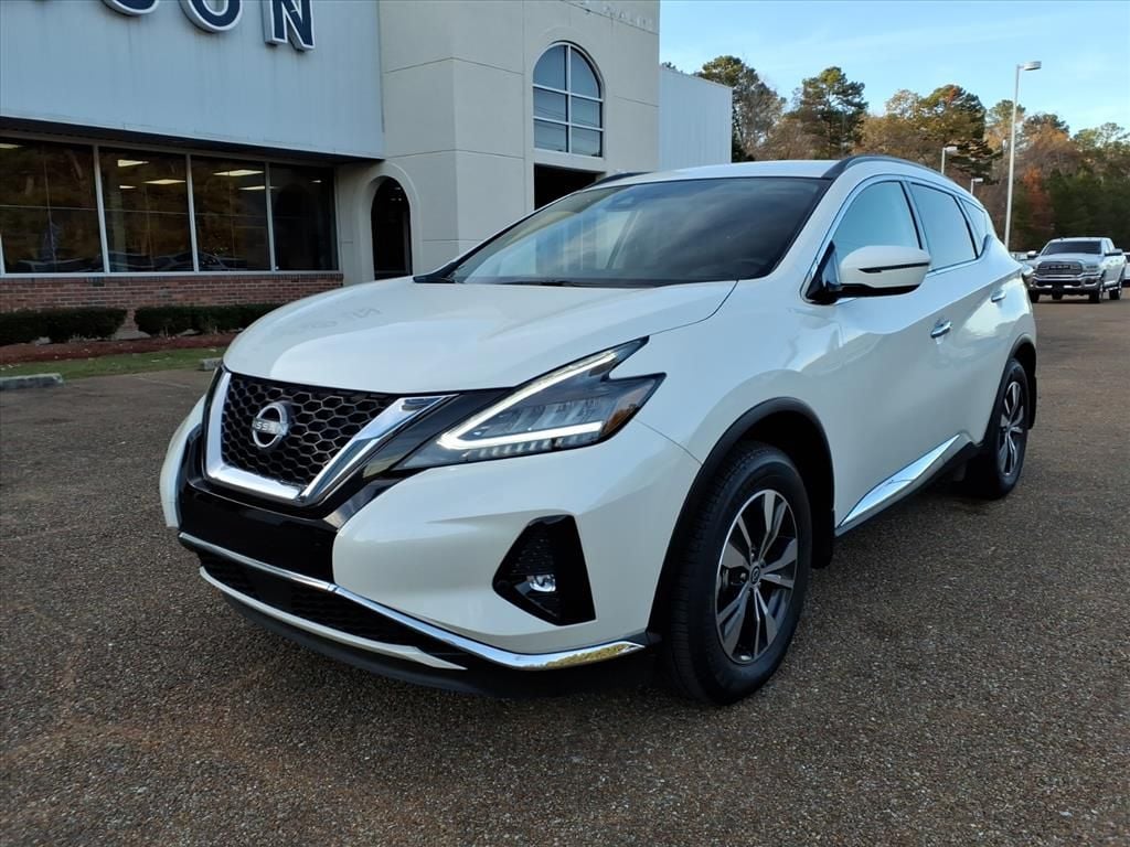 2024 Nissan Murano SV's photo