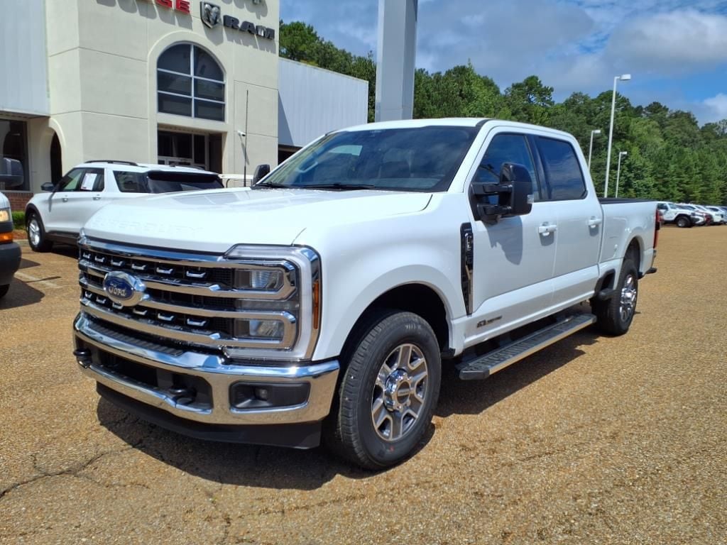 2026 Ford F-350 Super Duty XL's photo