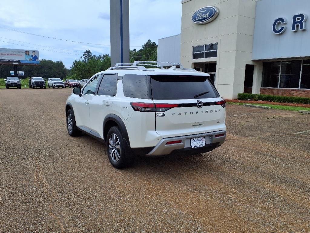 2024 Nissan Pathfinder SL - Photo 8