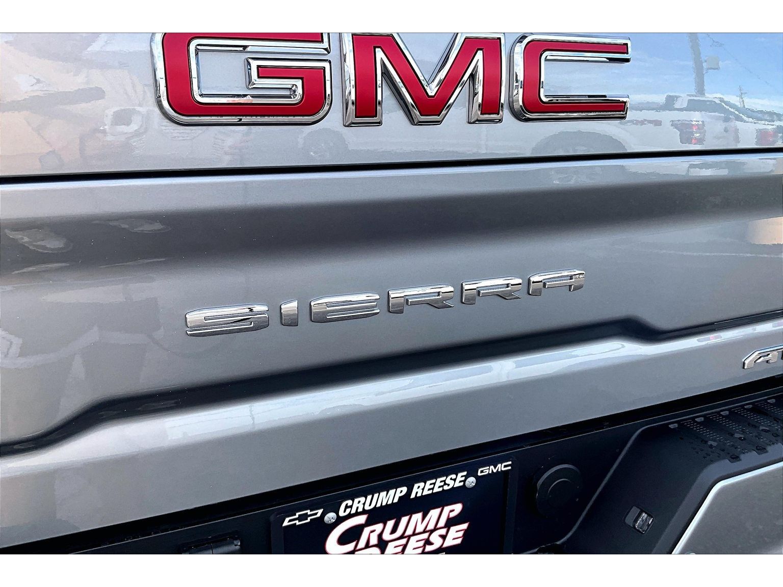 2026 GMC Sierra 3500HD AT4 - Photo 9