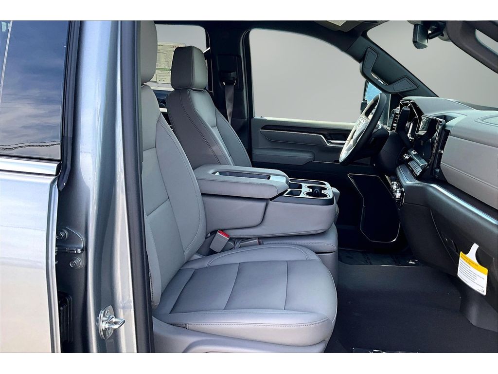 2026 GMC Sierra 3500HD SLT - Photo 11