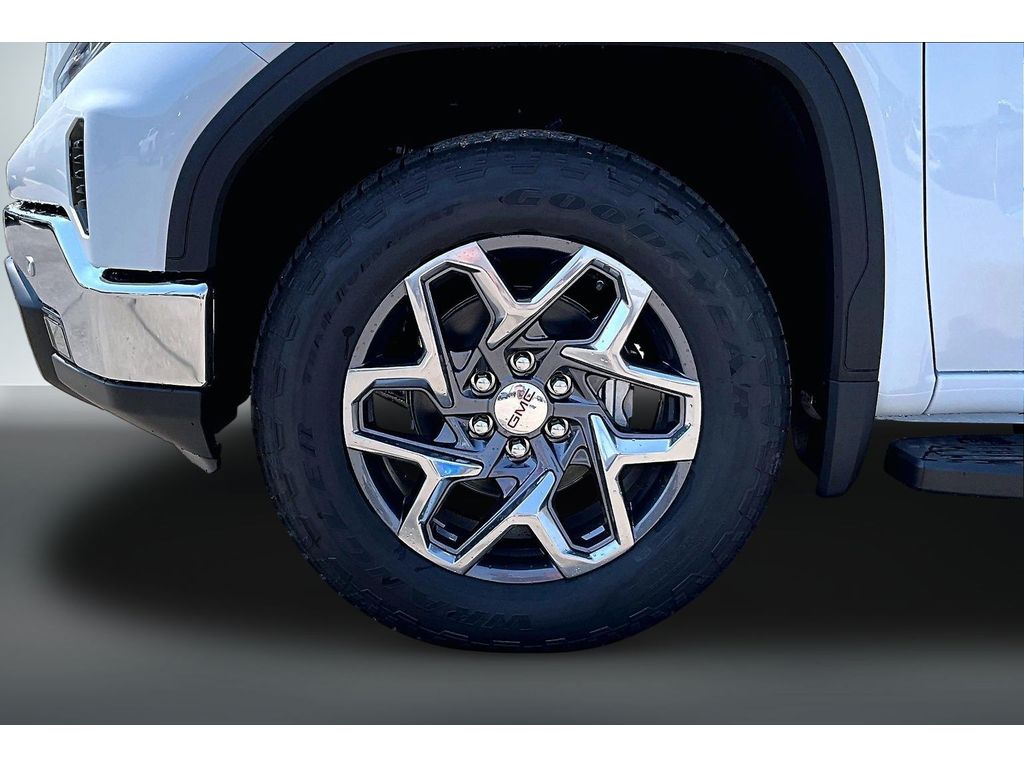 2026 GMC Sierra 1500 SLT - Photo 13